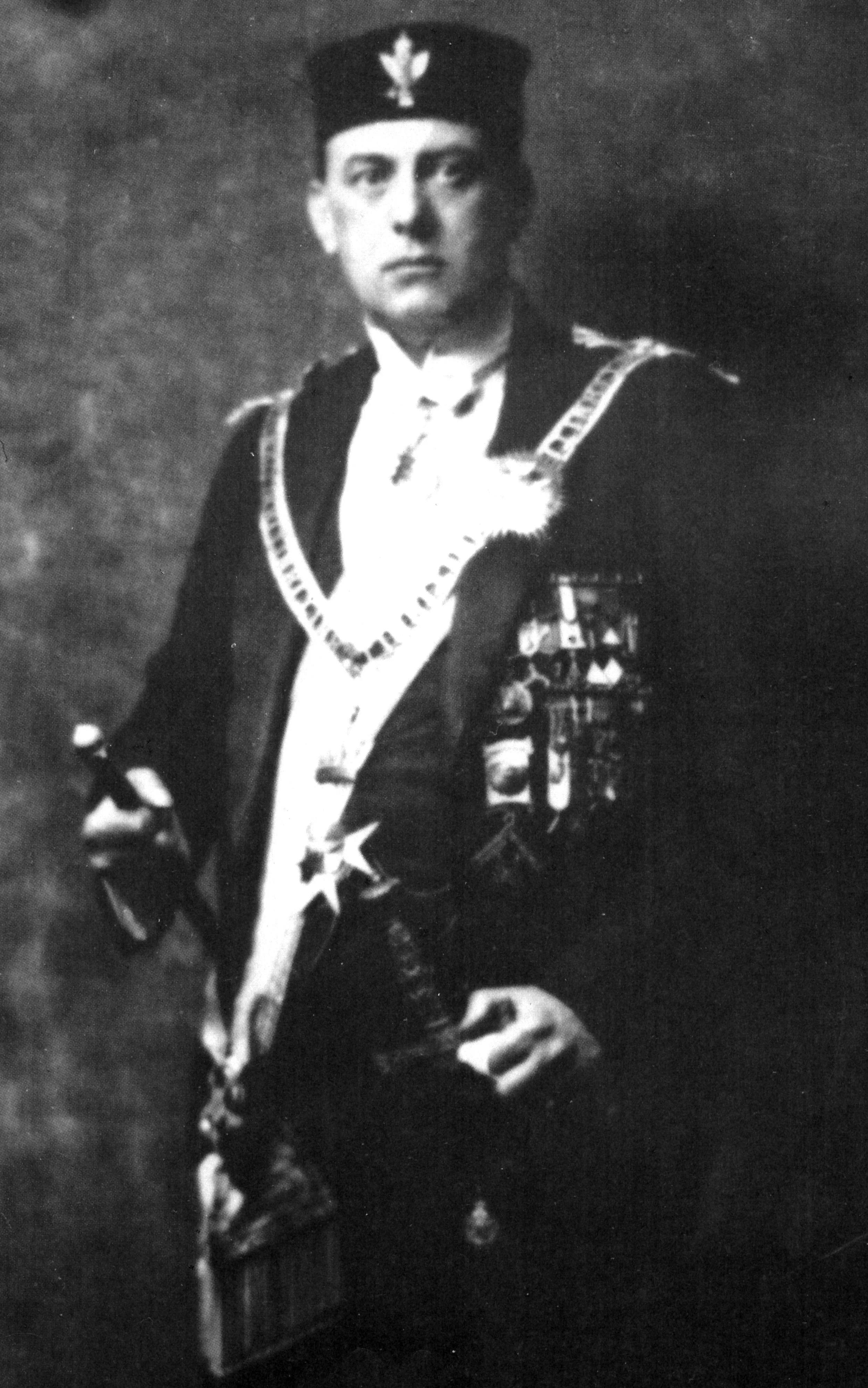 Aleister_Crowley_OTO.jpg