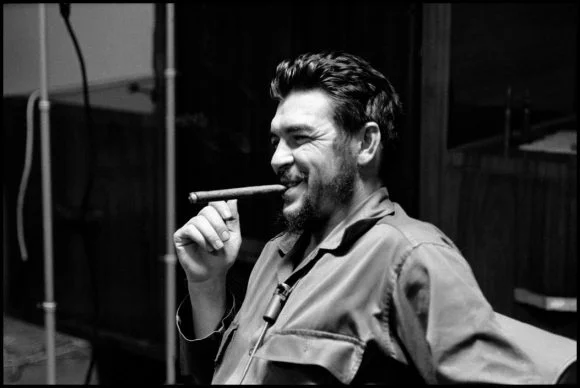 CD-che-che-guevara-por-elliott-erwitt1cd-580x388.jpg