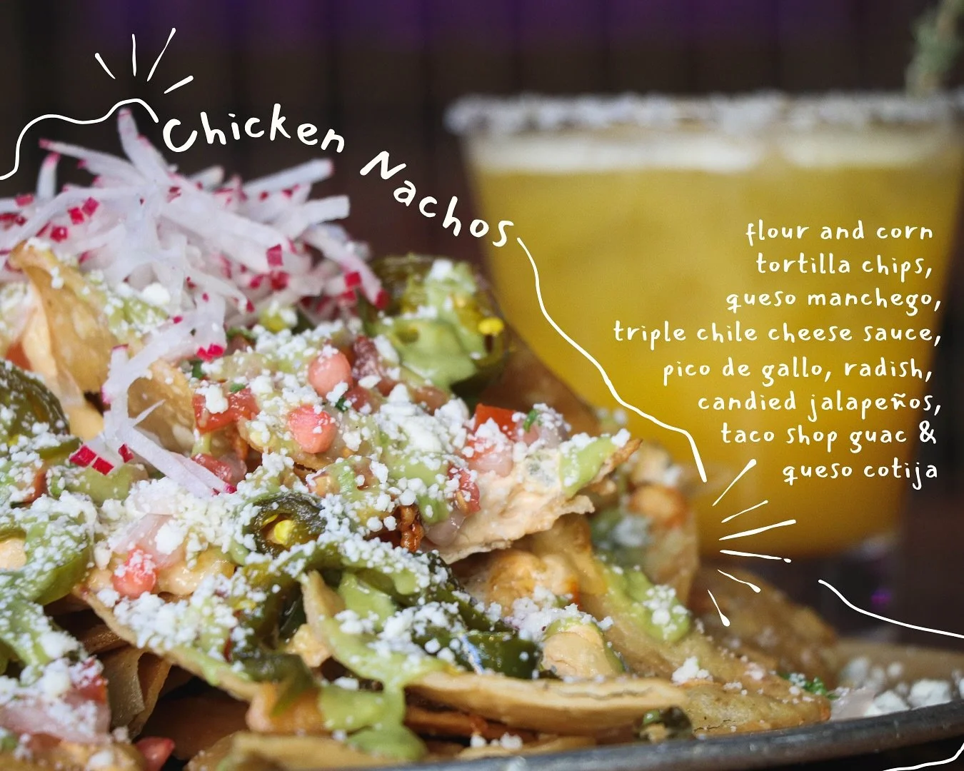 Loaded chips + tasty sips! Happy Wednesday, amigos! 🌶️