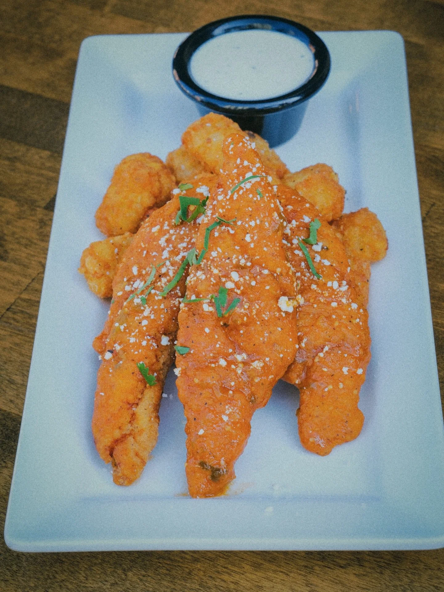 Pick your $10 bite! 👉🏼 Buffalo Salsa Verde, Sweet &amp; Spicy Arbol, or Smoked Paprika&mdash;honestly, you really can&rsquo;t go wrong. See you for Thursday night football!🔥🍗