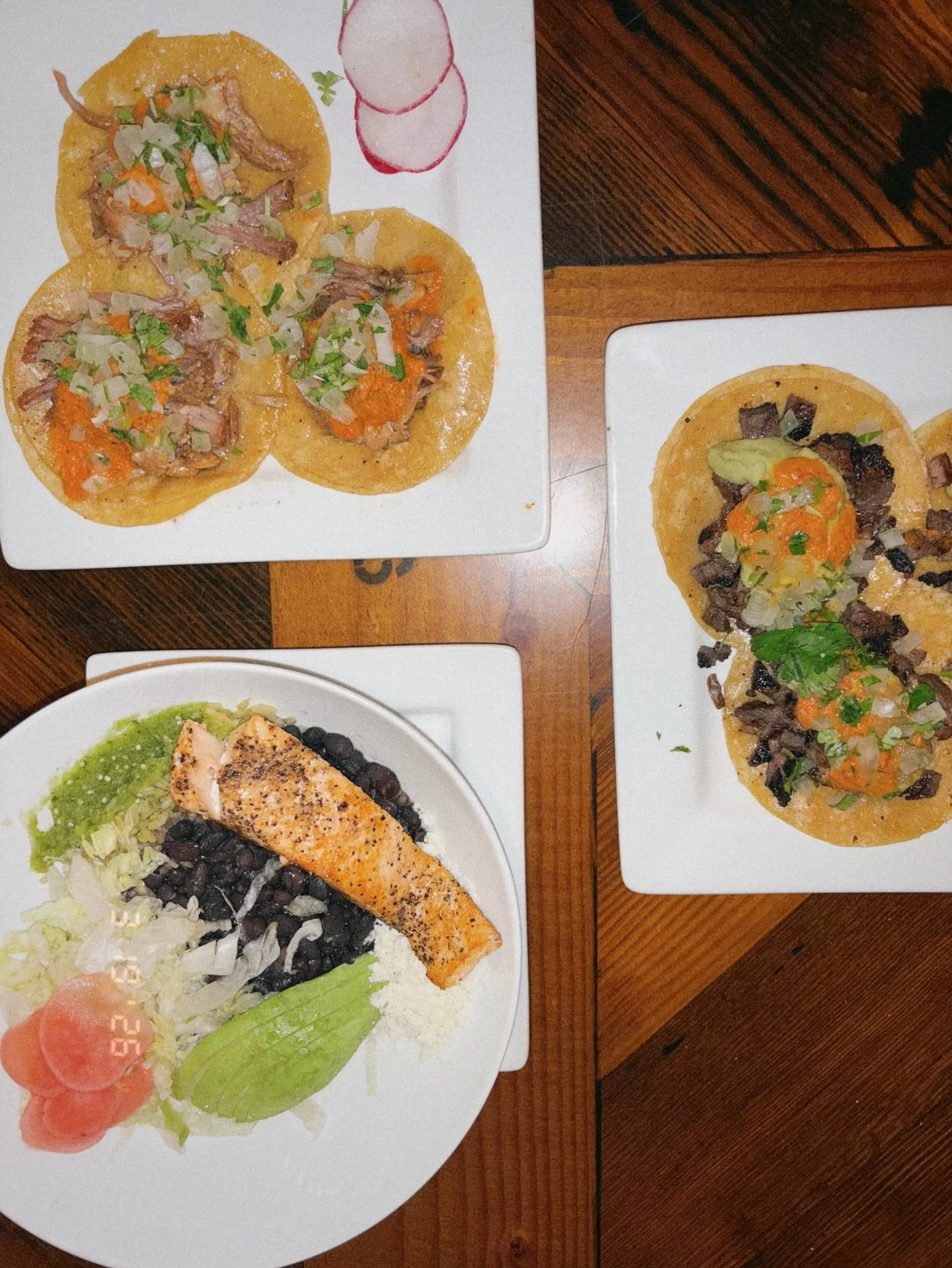 Grab your amigos! Amigo Hour specials from 3&ndash;5PM!🌮🌮🌮