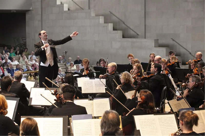 Conquering the Divide Through Music: Maestro Matthew Troy Brings The Wailers to Town