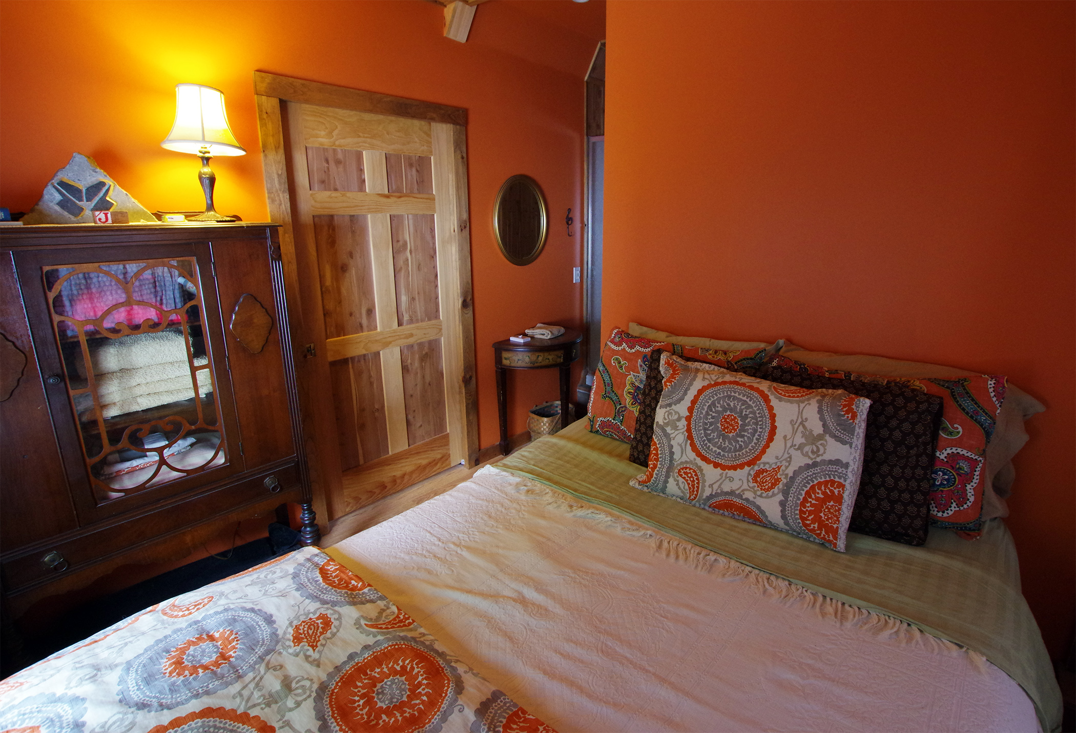 guestroom.jpg