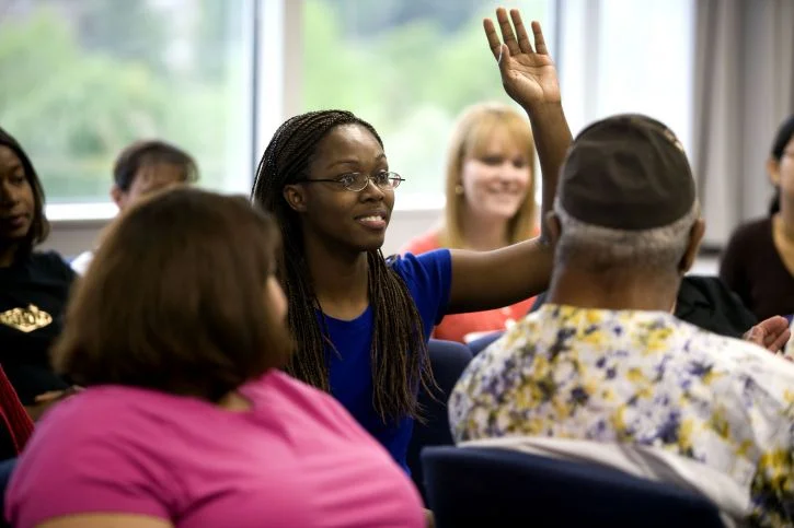 presentations-such-as-the-one-being-offered-here-by-the-health-educator-or-health-assessor-725x483.jpg