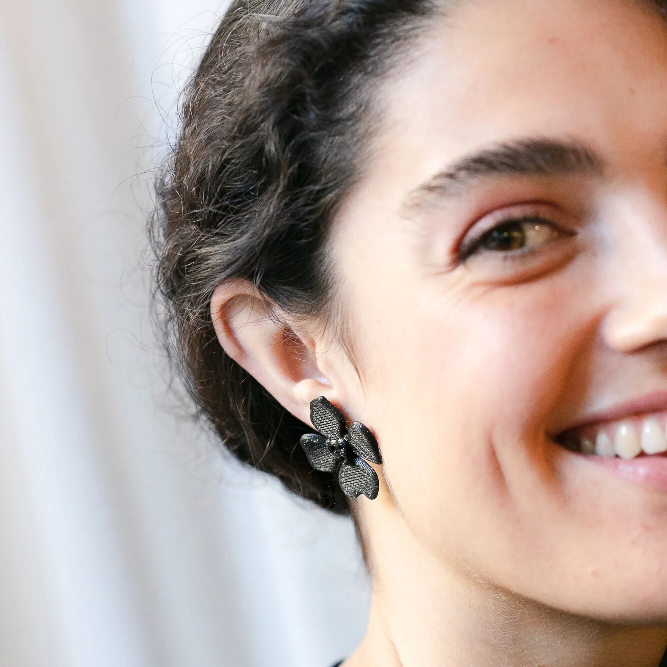 E7B90B25-47C0-44FB-B04B-3B02047BCFBF