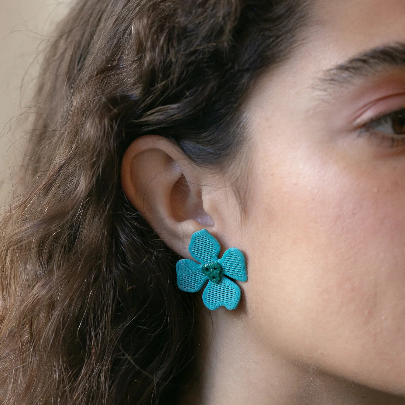 DE86C6F0-2603-42D0-9586-23FB7AE28467