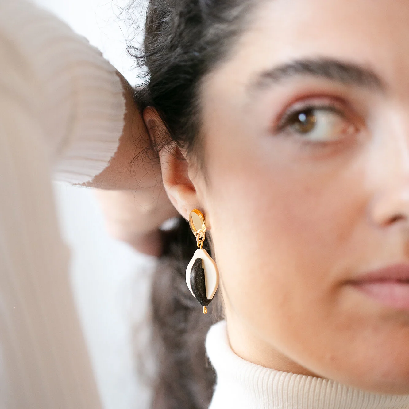 6C4A537C-9133-4896-9C01-6D85ABC8B308