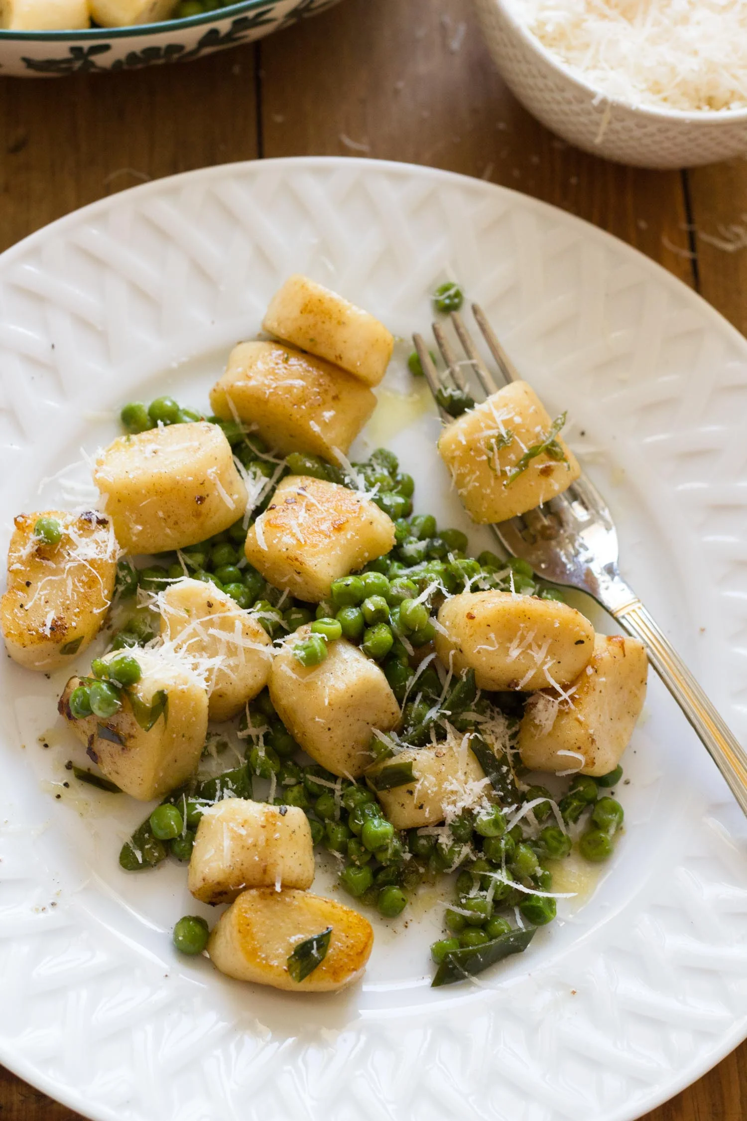 ricotta.gnocchi.and.garde.vegggies5.jpg