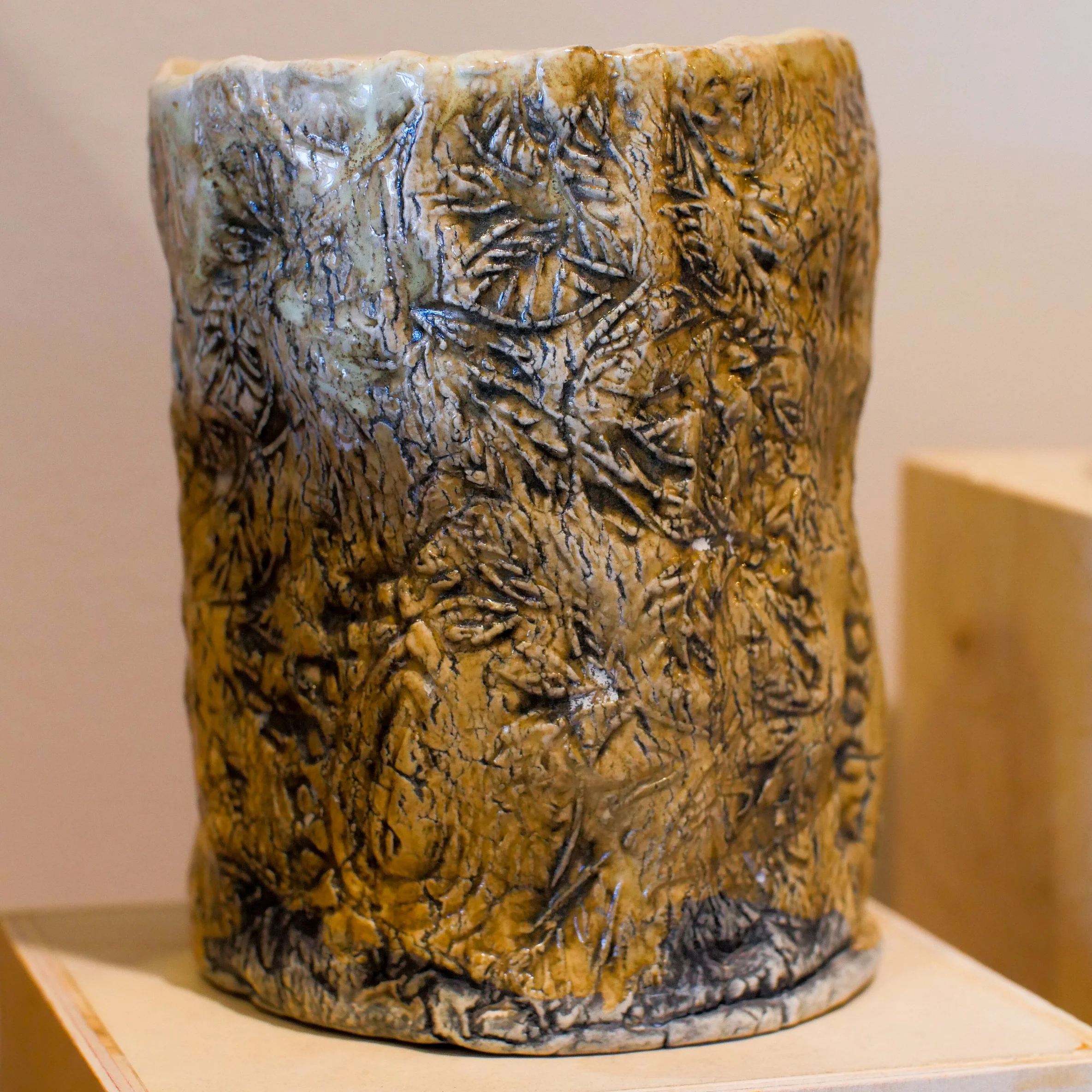 VC30 - Tree Pot - 1.jpg