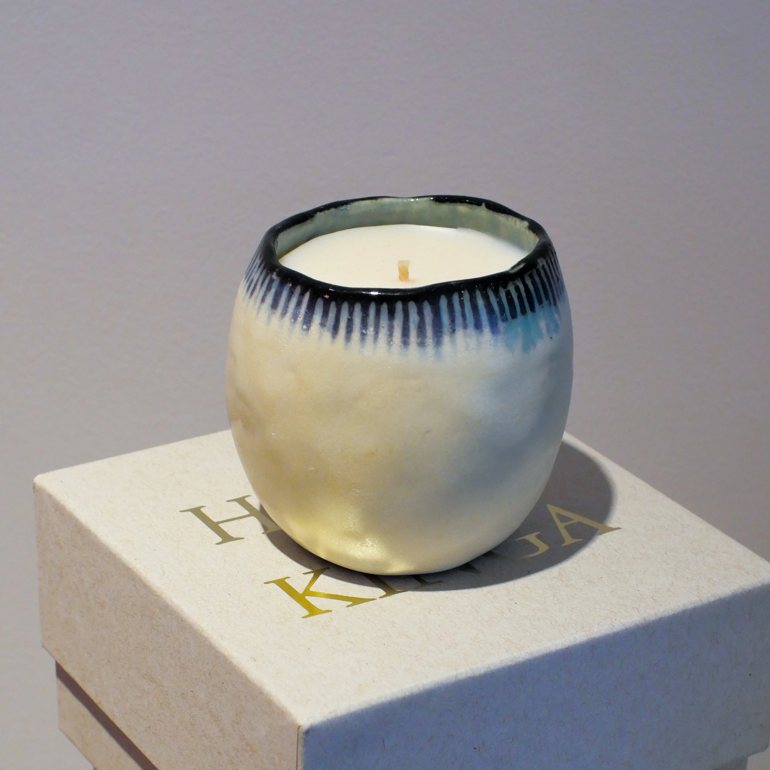 VC35 - Peace Pot - 1.jpg