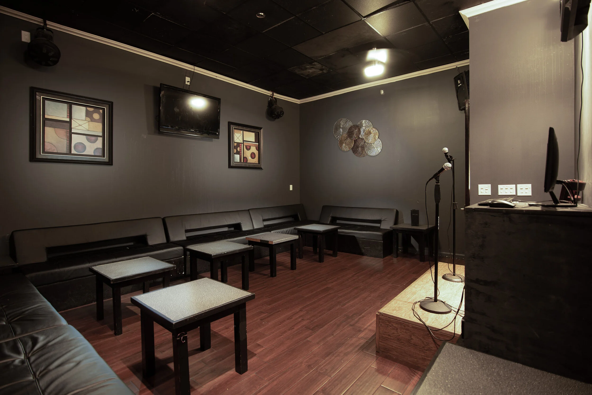 Galleria Room 2