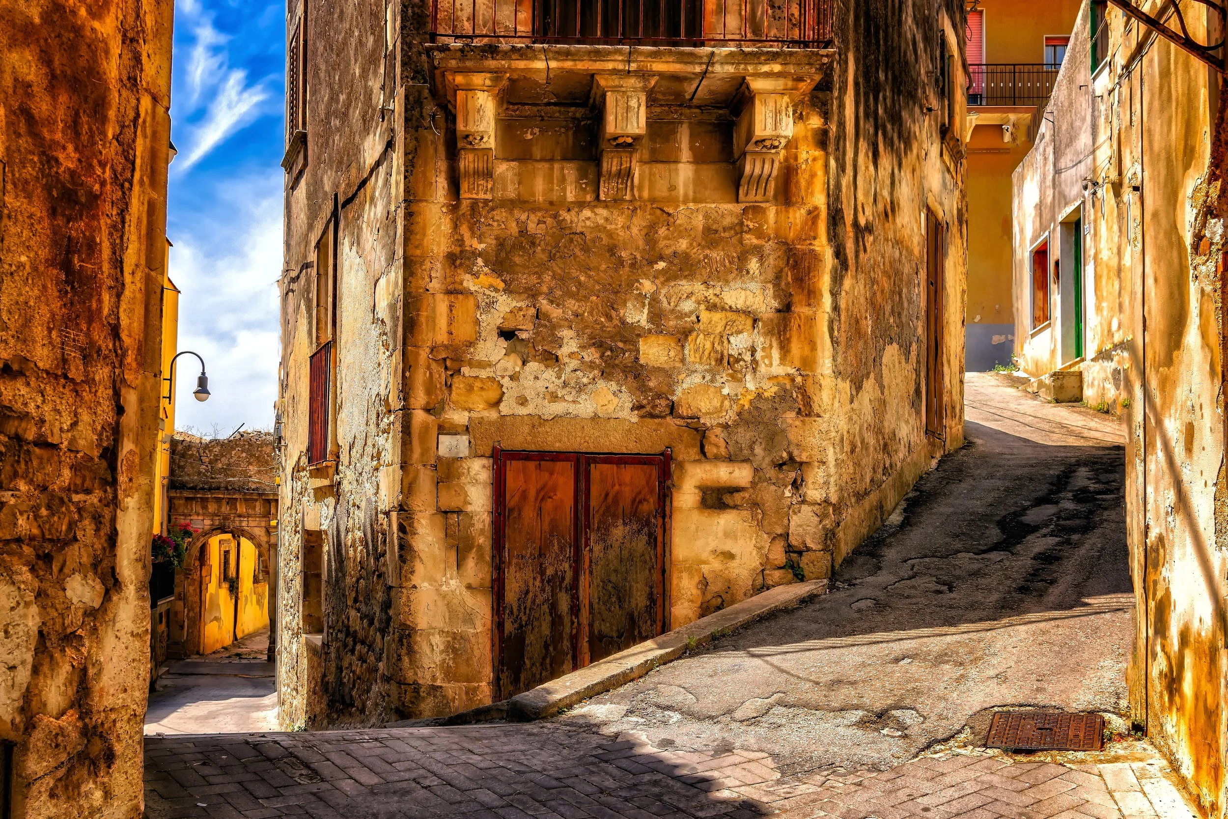 Alley- Sicily.jpg