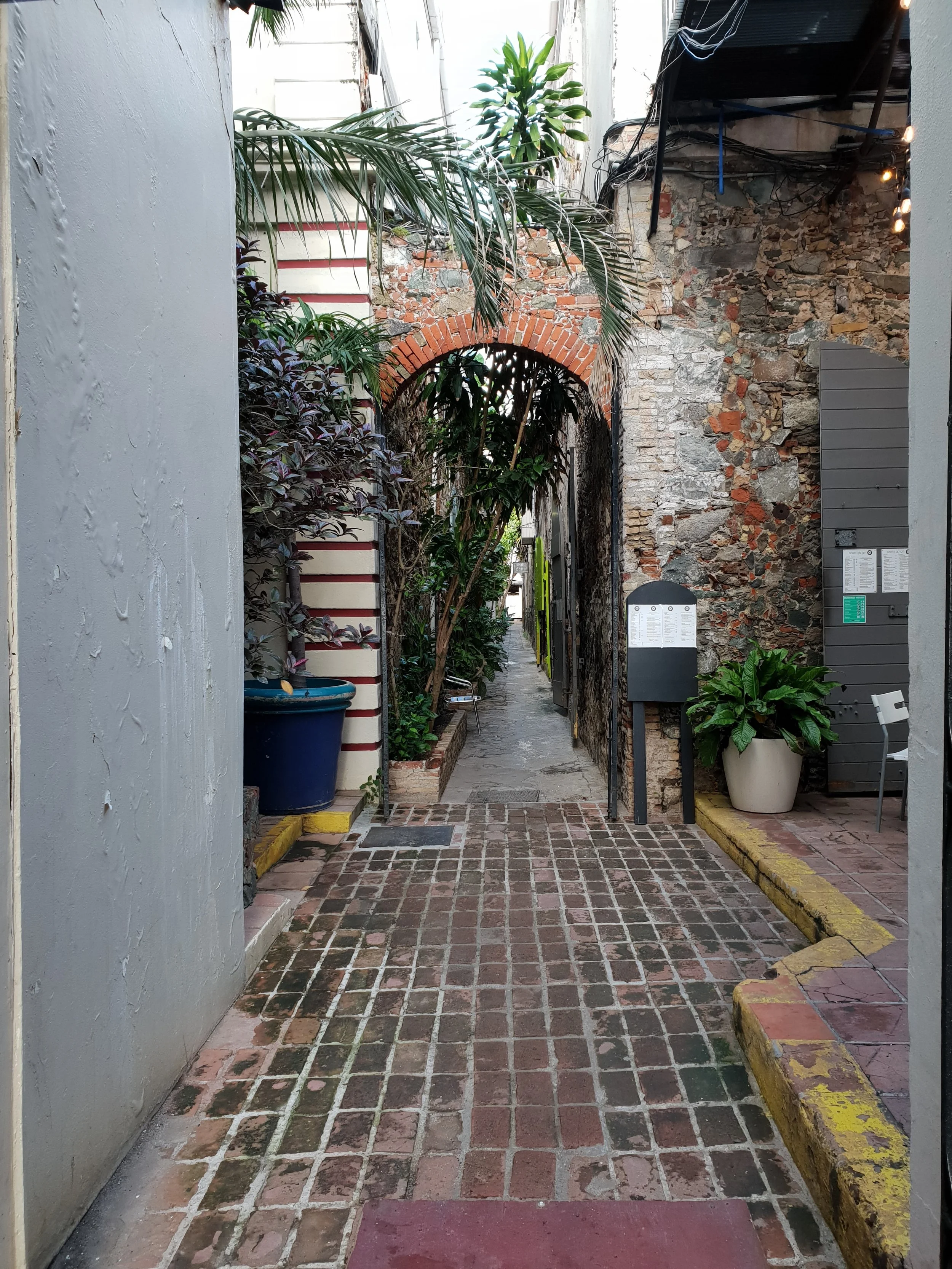 Alley leading to Main Street, Charlotte Amalie, St Thomas