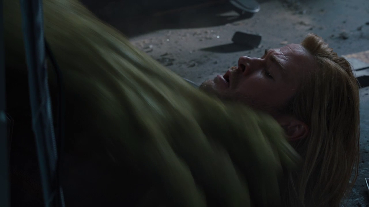 Marvel's The Avengers: Hulk grabbing Thor mid-battle