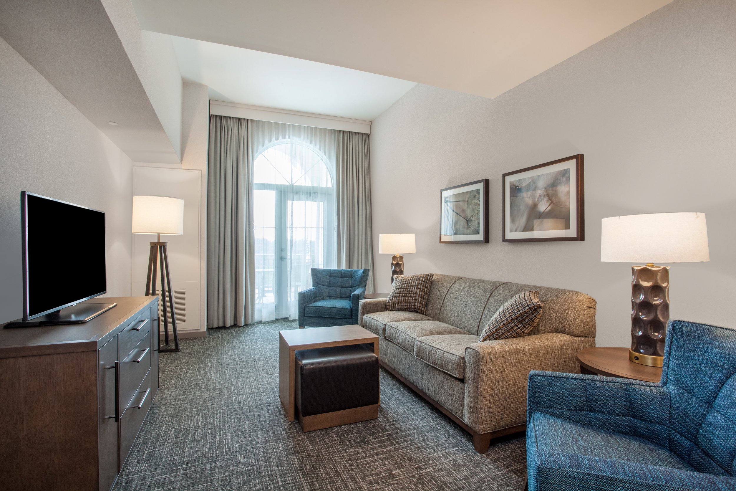 Homewood Suites by Hilton Saratoga Springs Suite