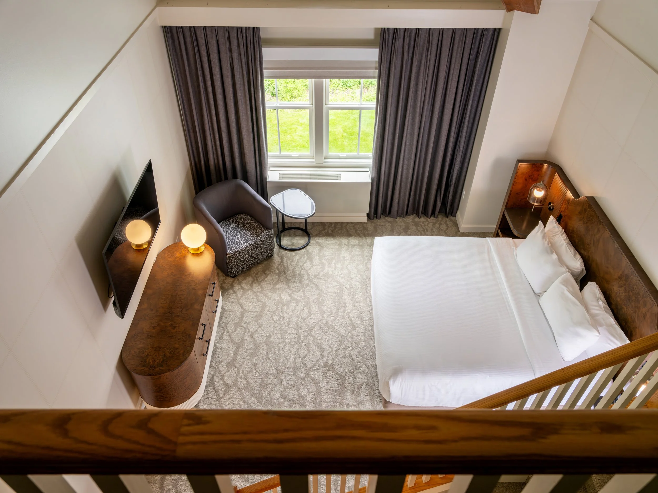 WEBbrookmere27191_SmallV.jpg