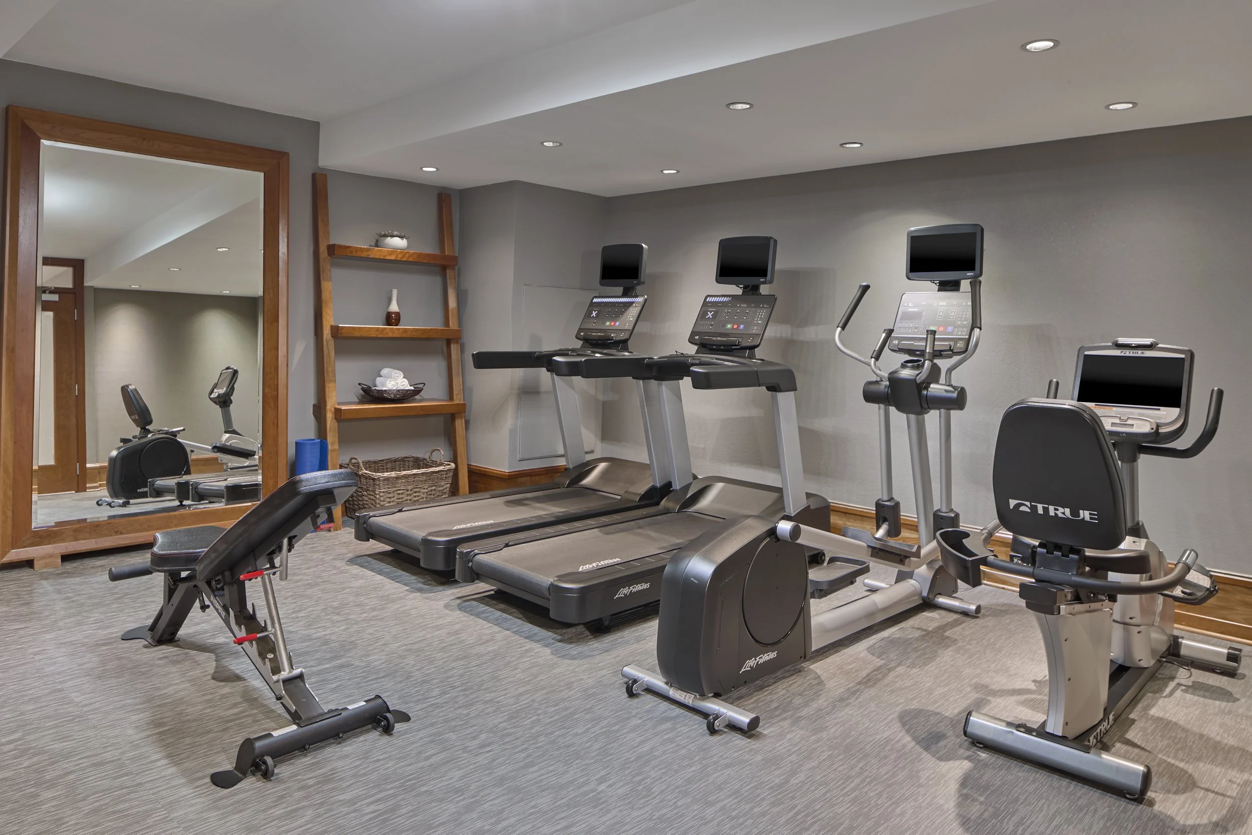 CY_ROCCH_FitnessCenter.jpg