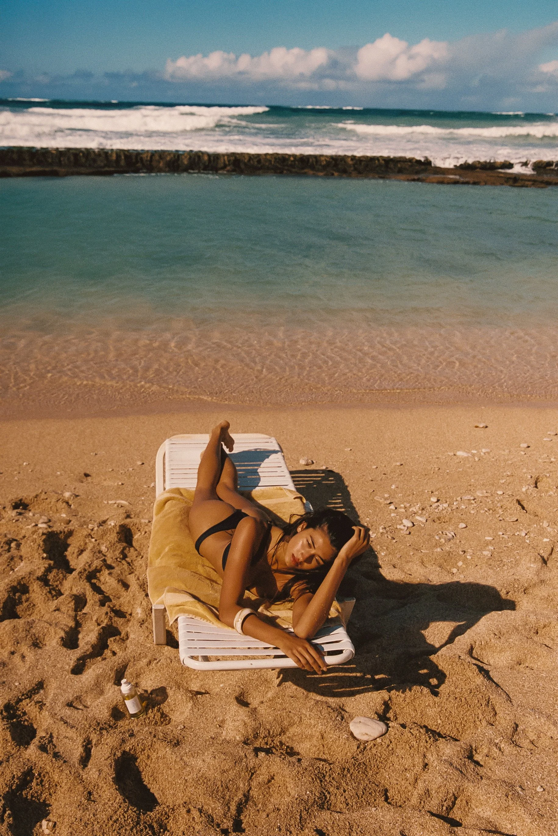 MeeyaBlackswim00086.jpg