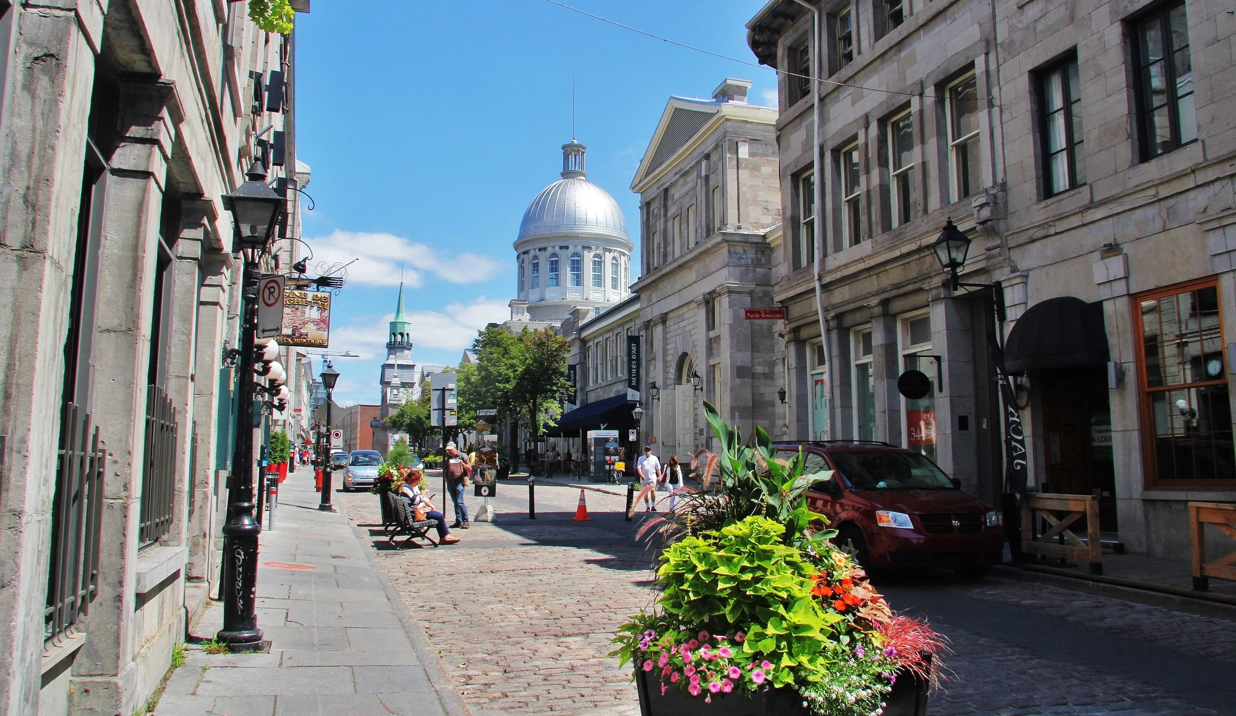 Montreal-Old-Town.jpg
