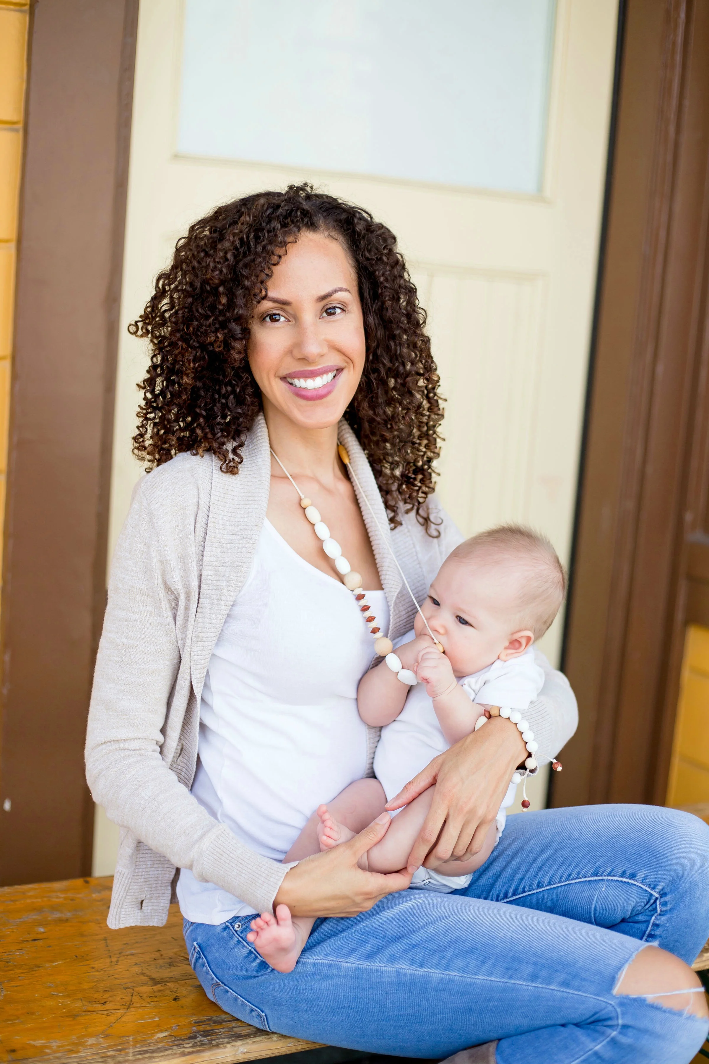 TEETHING with Dents De Bebe