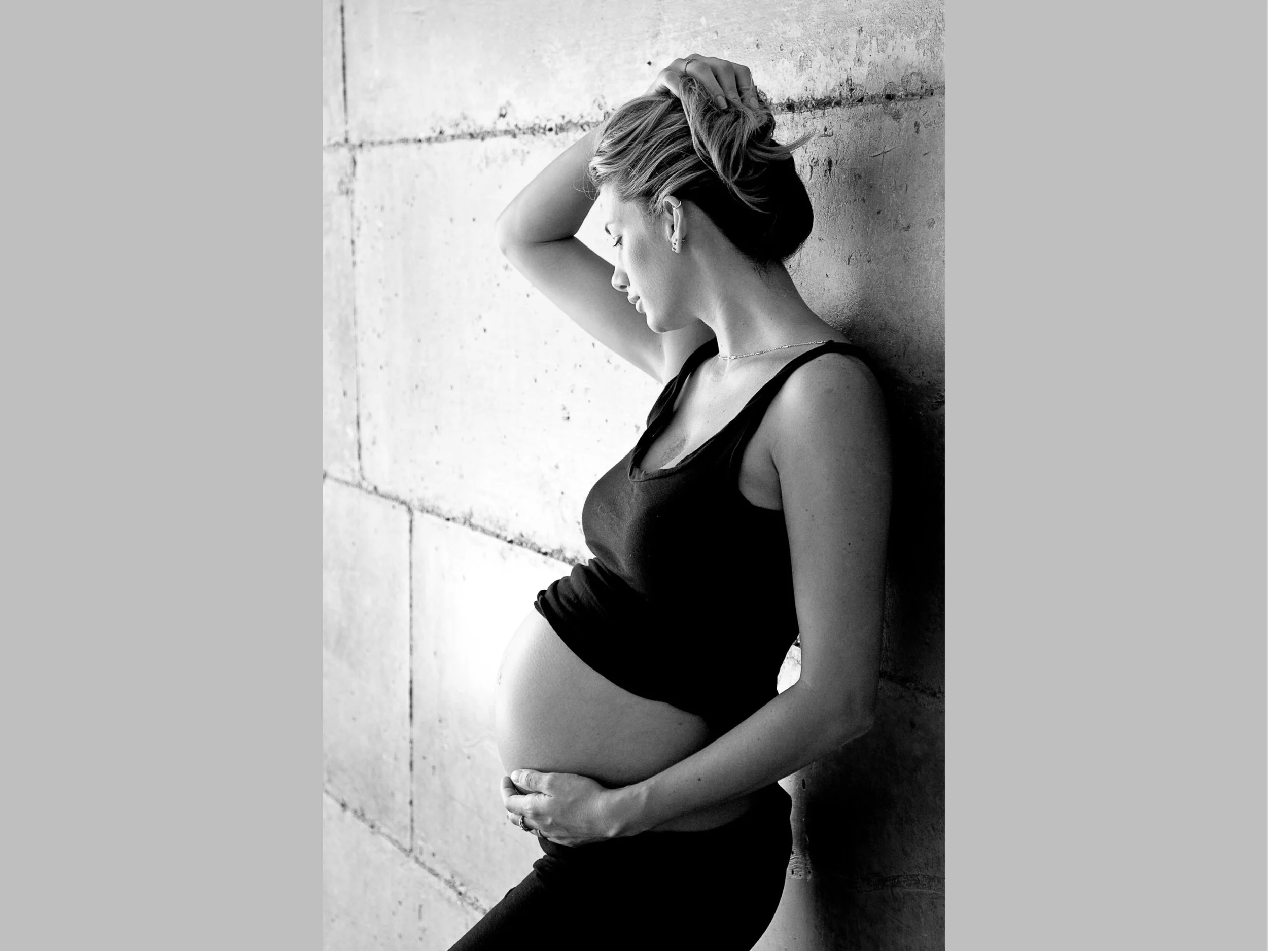 Pregnancy portrait Seattle by Natalie Fobes