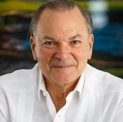LIFETIME ACHIEVEMENT AWARD