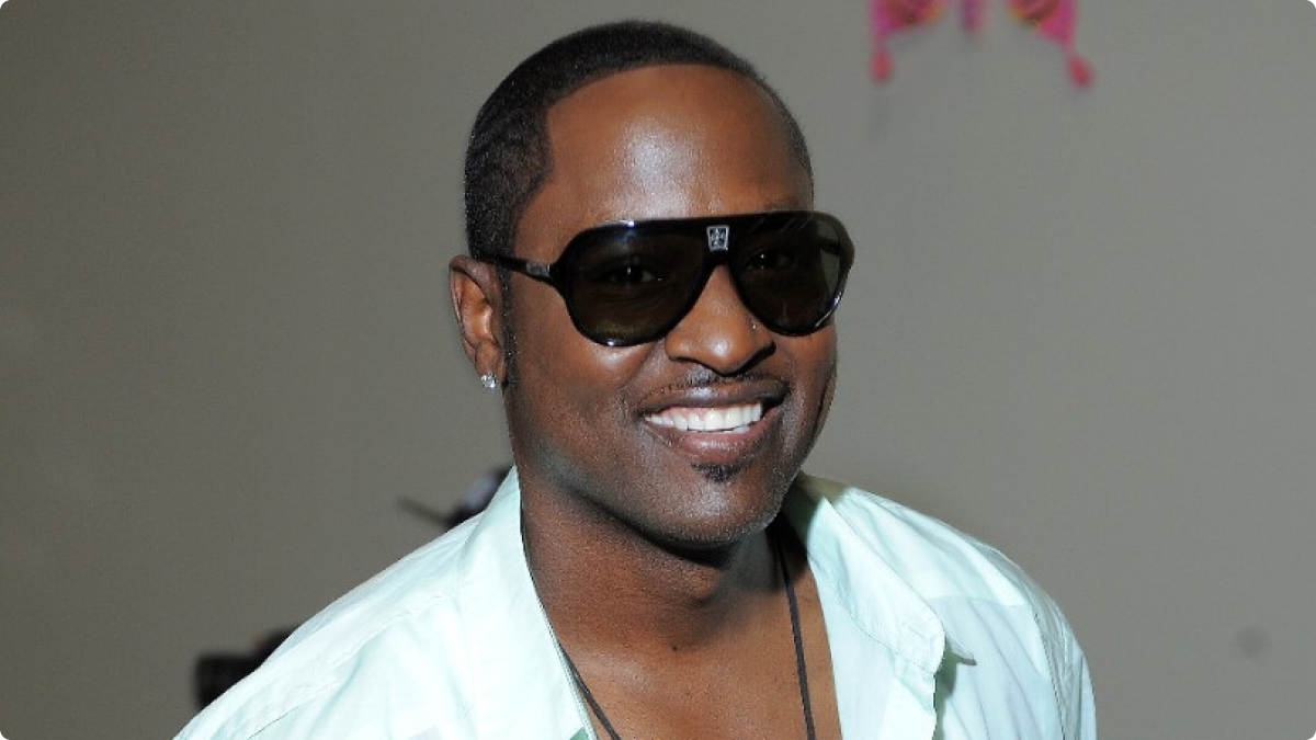 JOHNNY GILL