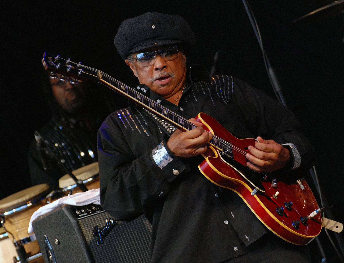 1200px-Al_mckay.jpg