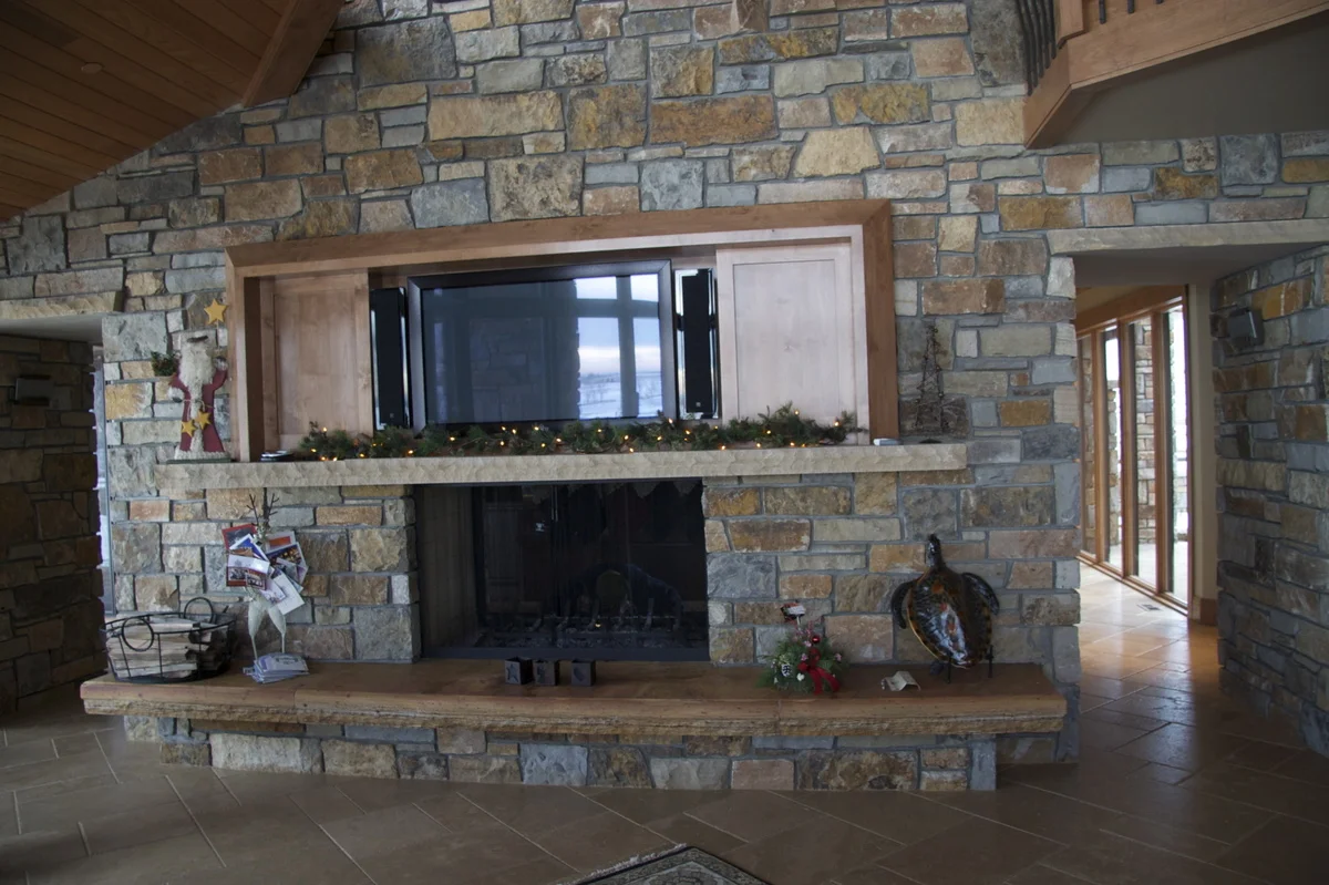 Entertainment Center.jpg