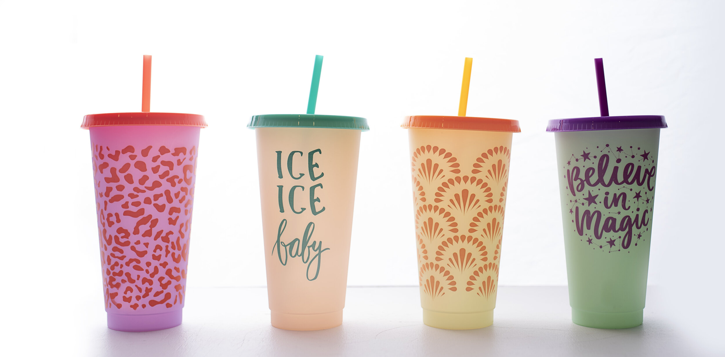 Personalized color changing cups with straw