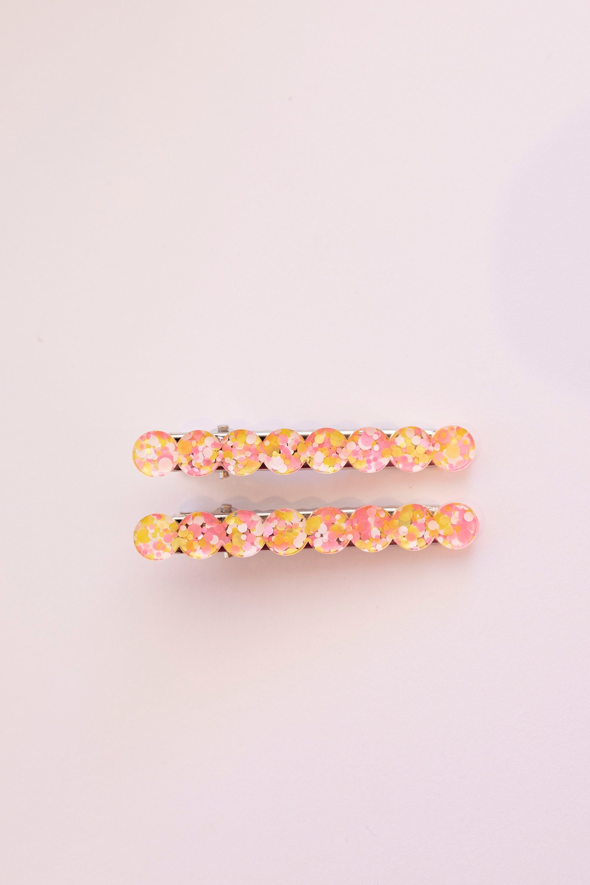 Set of 2 Confetti Scalloped Barrettes