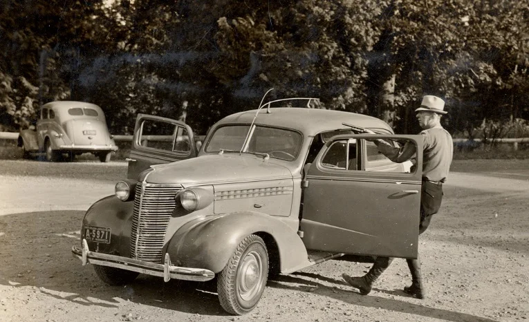 jpeg SPD training 1930's copy.jpg