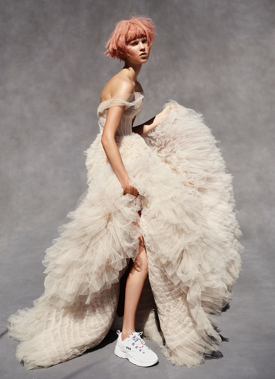 Nicole-Thompson_BazaarinBloom_4.jpg