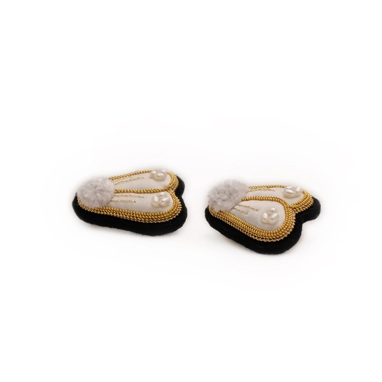 pearl-mini-moth-pair-side.jpg