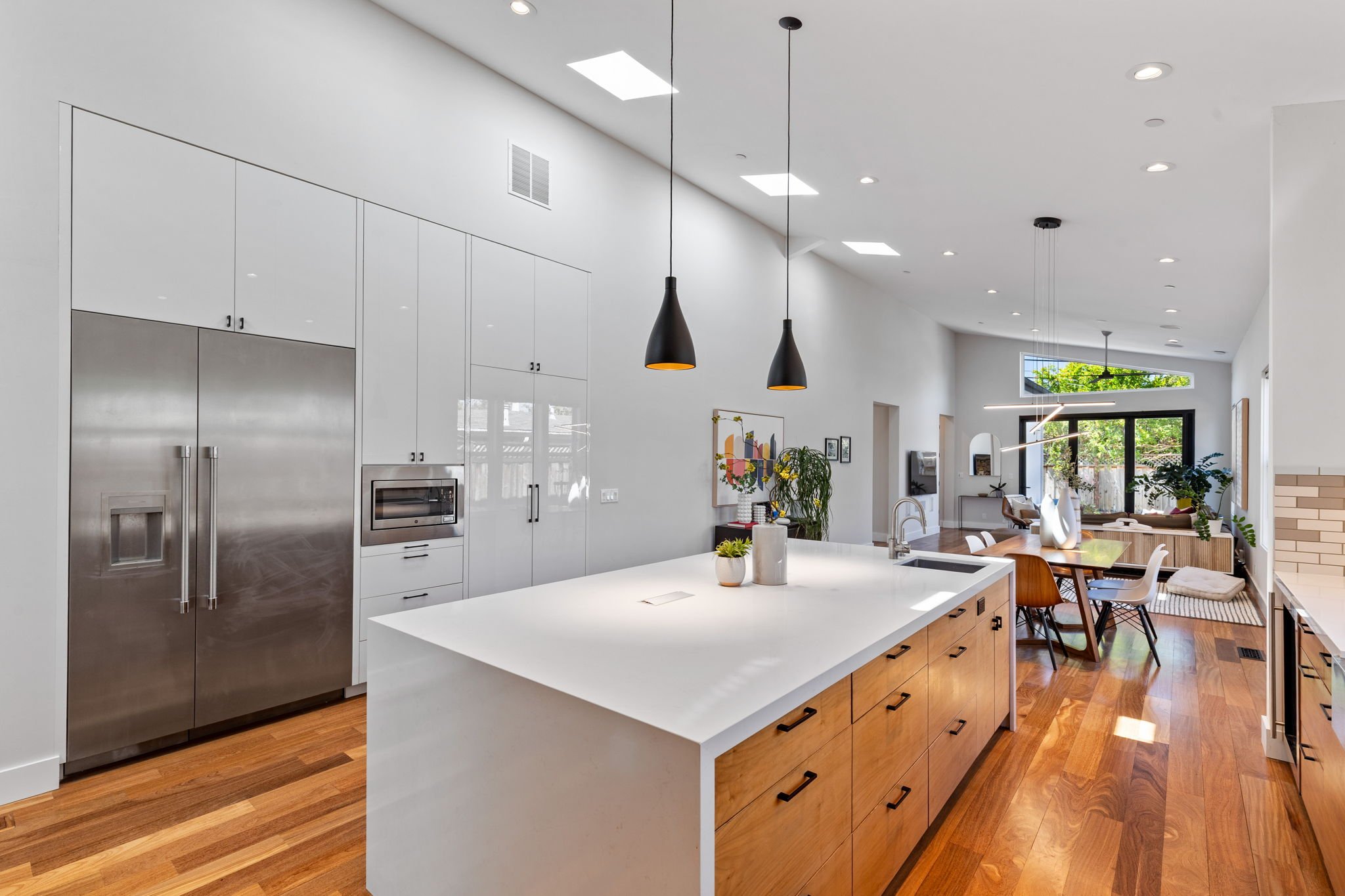 11-web-or-mls-So Gold Photo-11.jpg