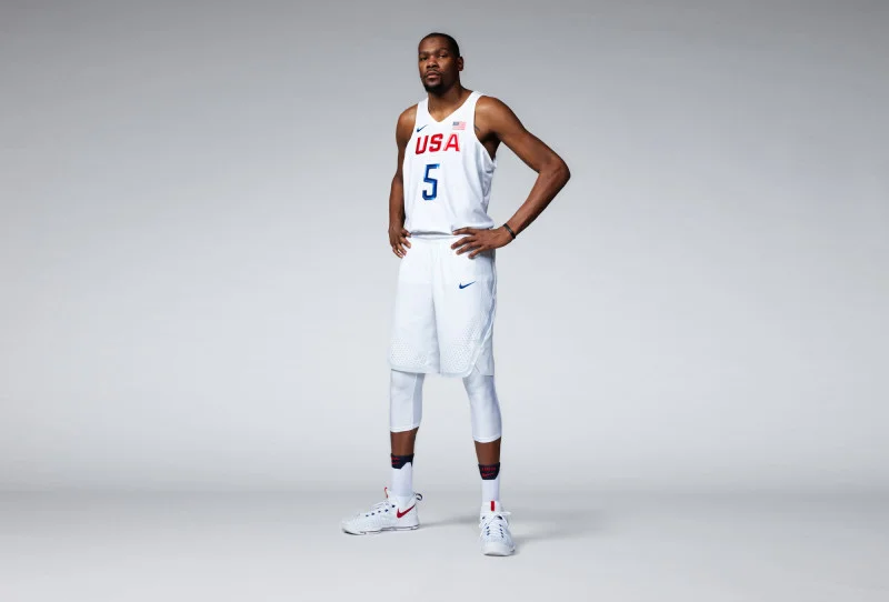 FY16_INNO_BB_AEROSWIFT_USAB_KDURANT_MNS_original_vvevlq.jpg