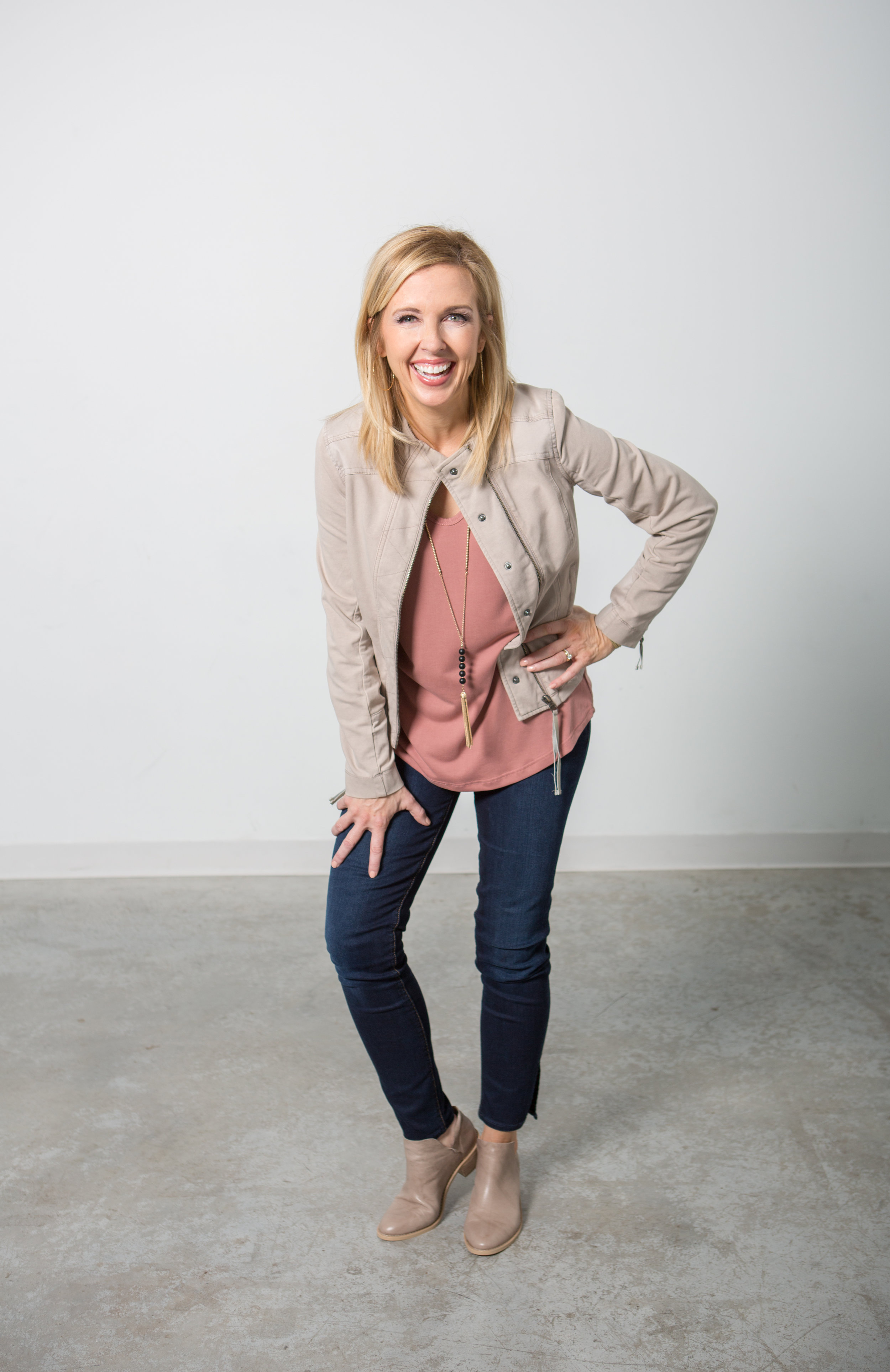 Kim Anderson.jpg