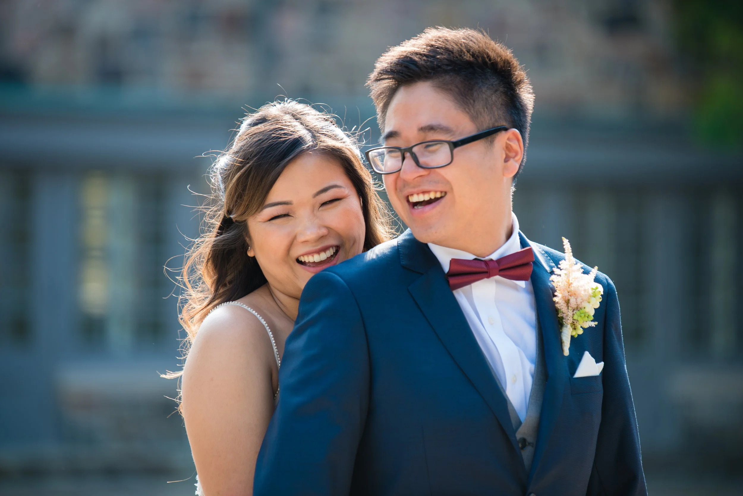 graydon-hall-manor-wedding-couple-laughing-toronto
