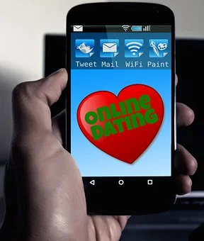 online-dating-570216__340.jpg