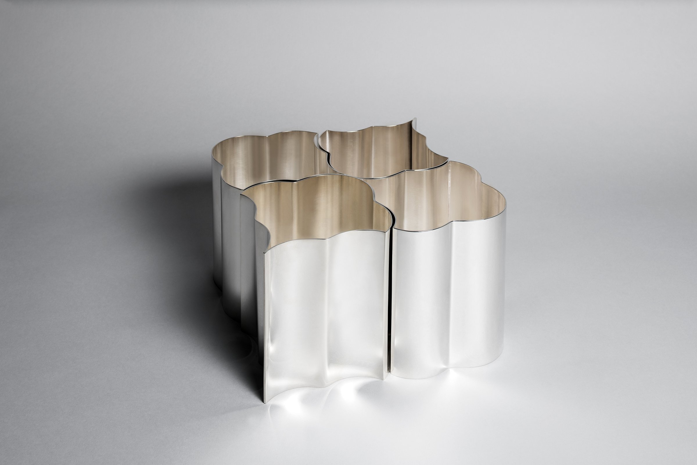 Luis Pons_vases_02_4674 copy for website.jpg