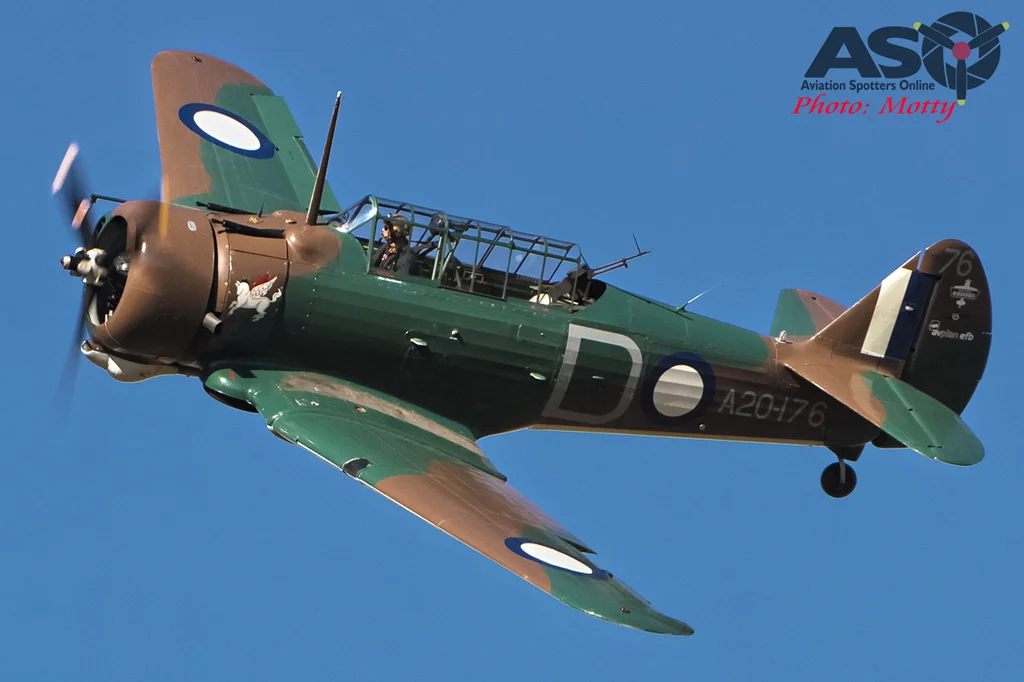 Mottys-Hunter-Valley-Airshow-2015-Wirraway-VH-WWY-0003.jpg