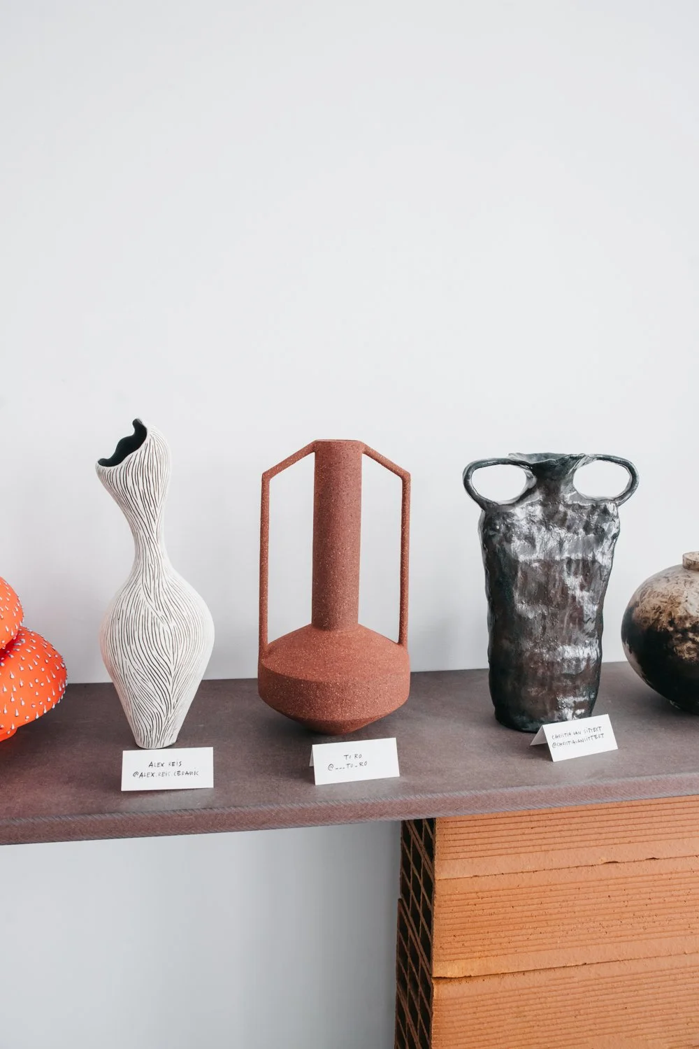 260911_1000 Vases_WEB-012.jpg