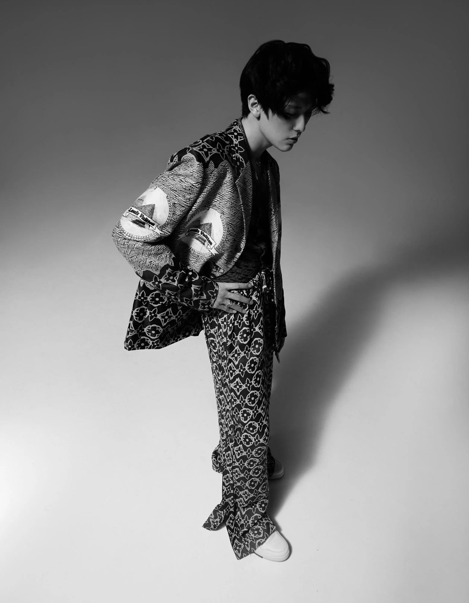 asrijasman-asri-jasman-fashion-editorial-esquire-singapore-esquiresg-october-2021b-007.jpg