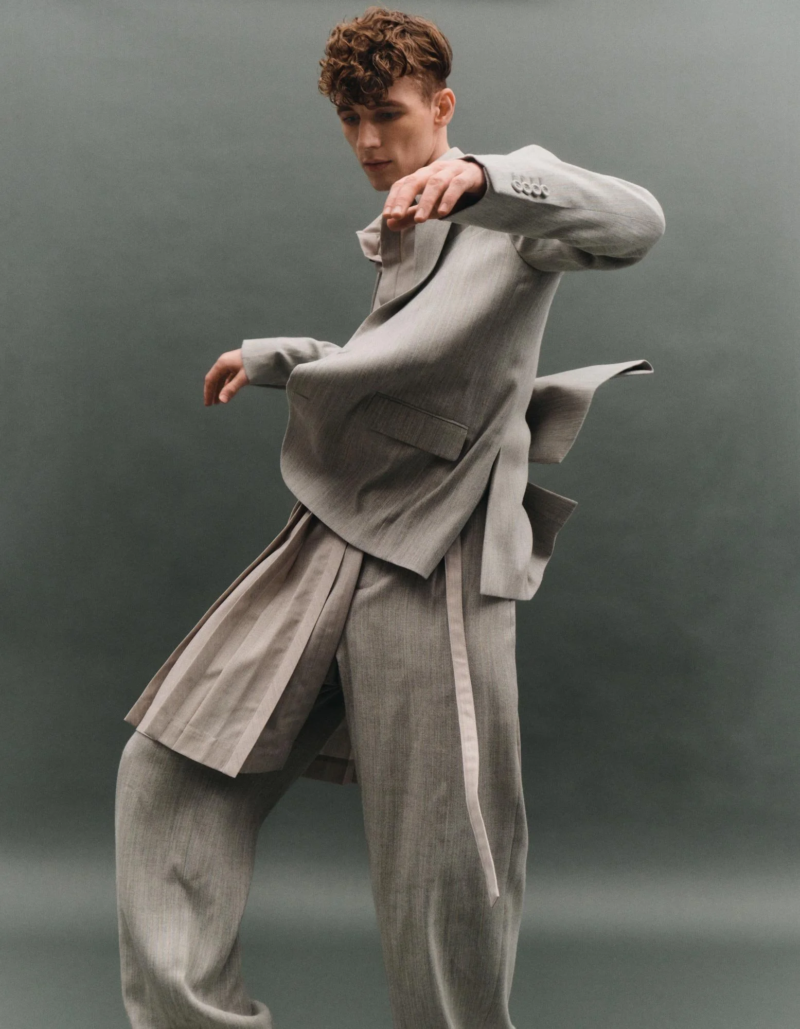 asrijasman-asri-jasman-fashion-editorial-esquire-singapore-esquiresg-december-2023-004.jpg
