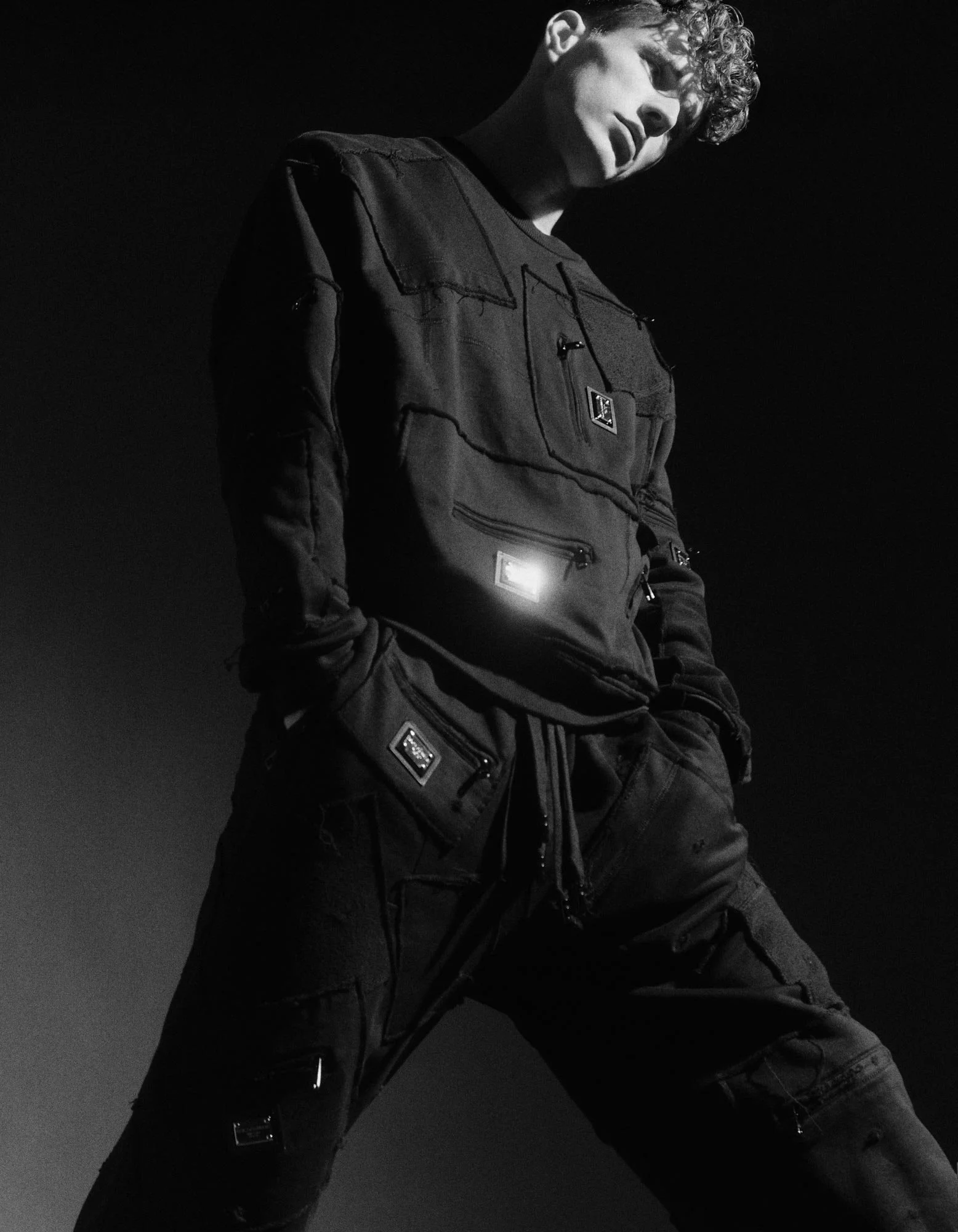 asrijasman-asri-jasman-fashion-editorial-esquire-singapore-esquiresg-december-2023-011.jpg