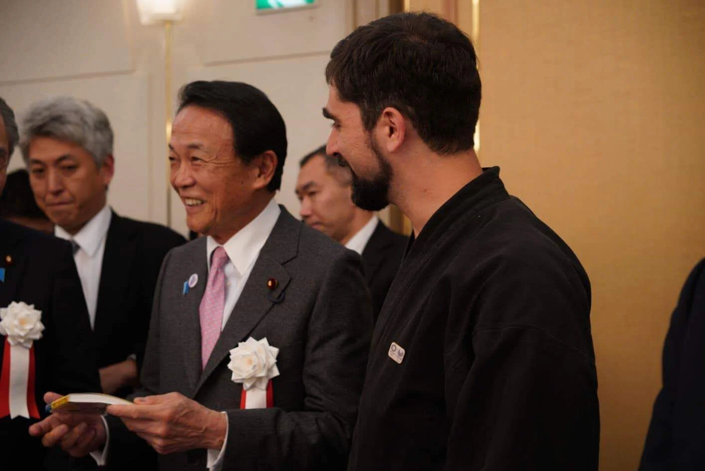 aso taro benjamin boas japan consultant 2.JPG