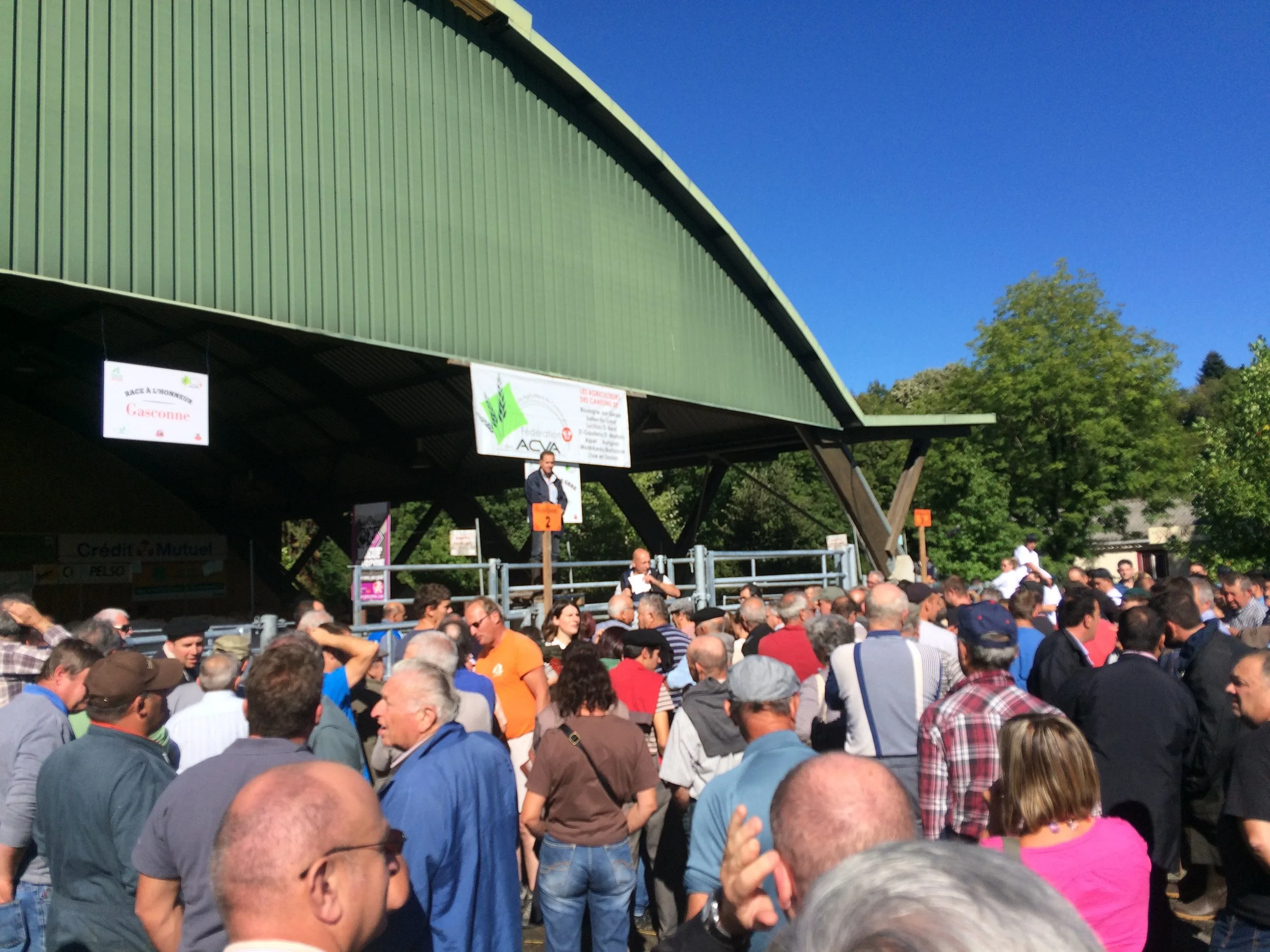 Nous sommes présent sur les foires agricoles locales depuis 1898 !