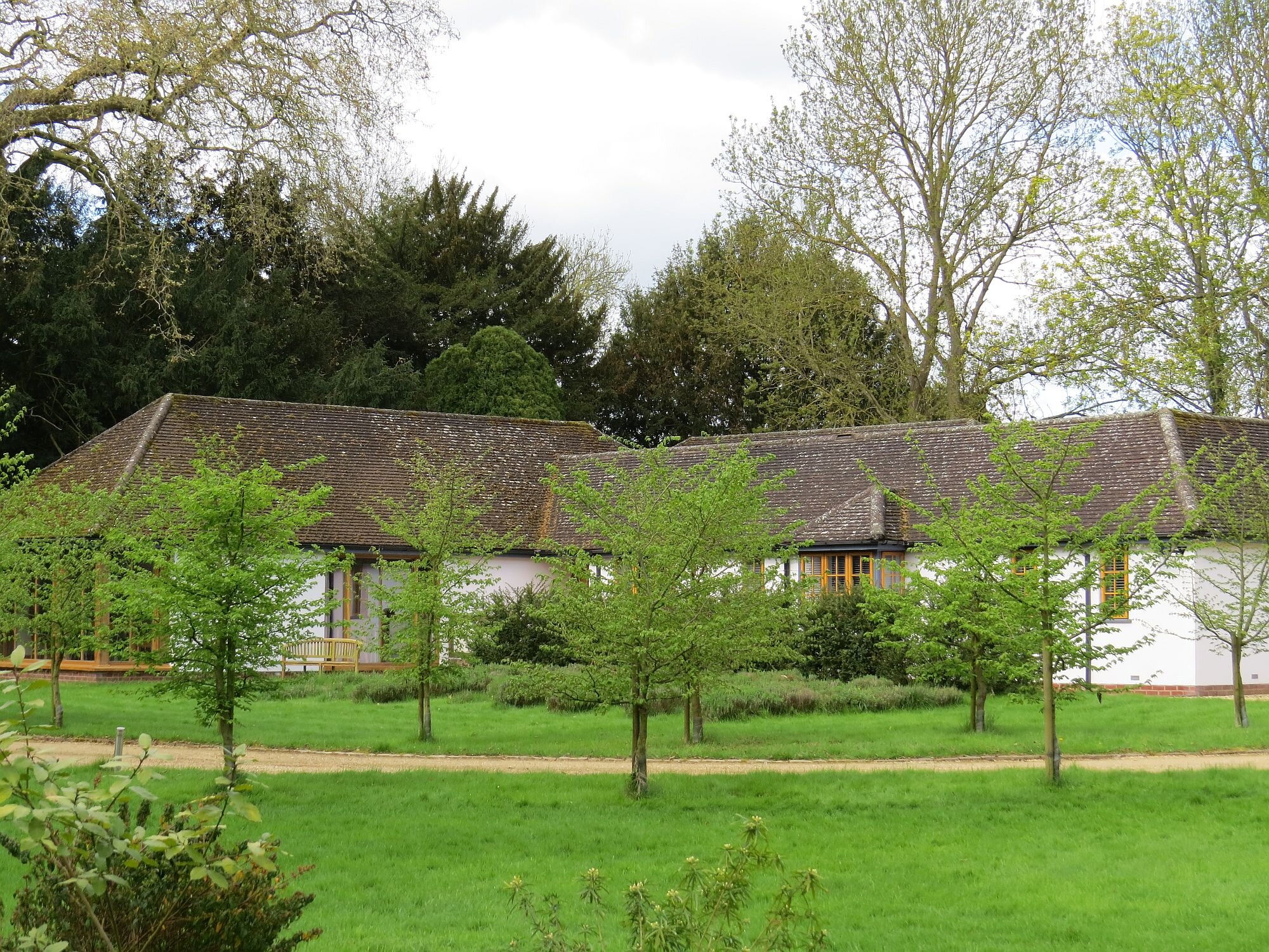 Self Catering Options — The Lodge at Hemingford Grey House