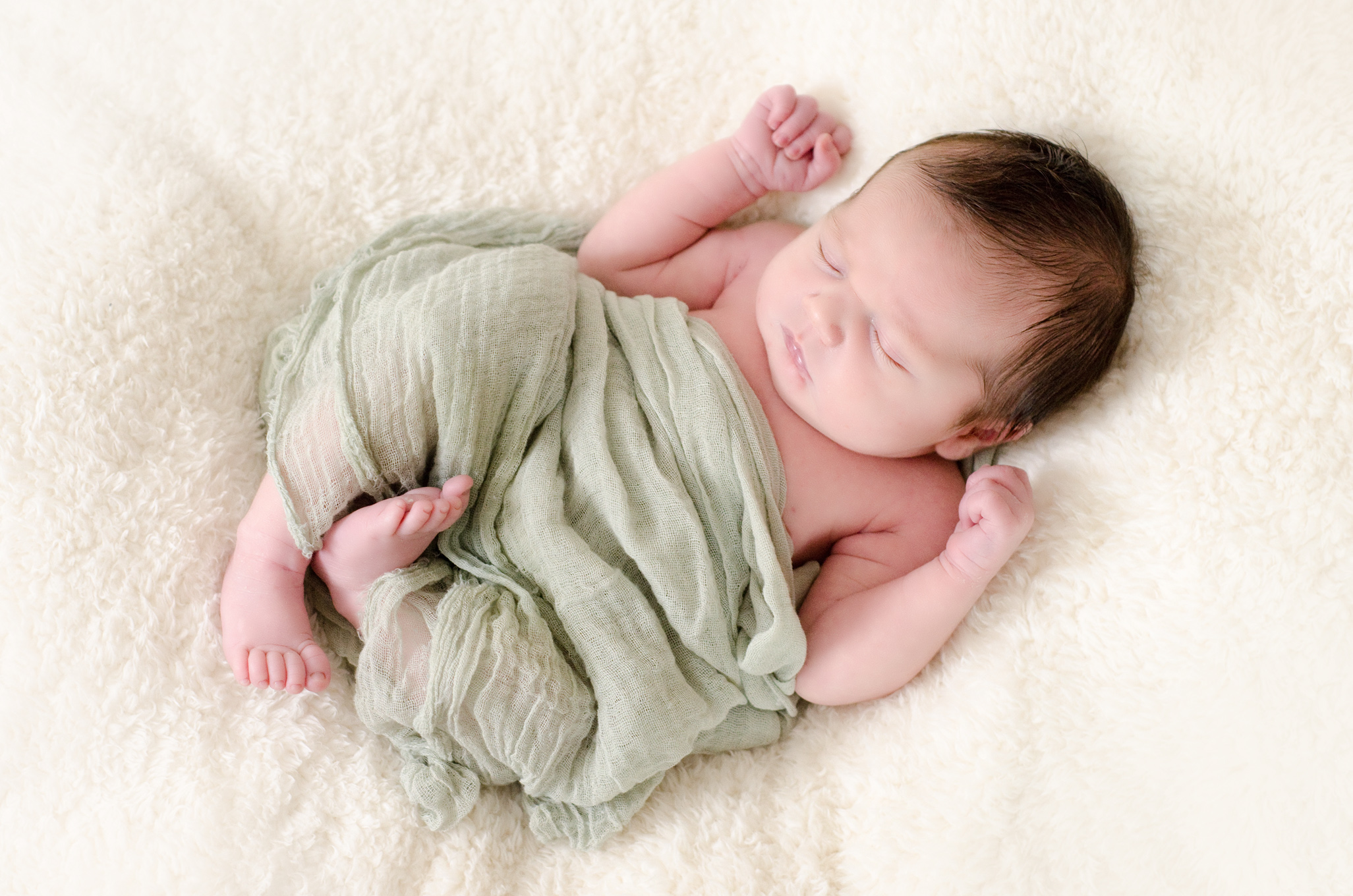 derry-newborn-photographer.jpg