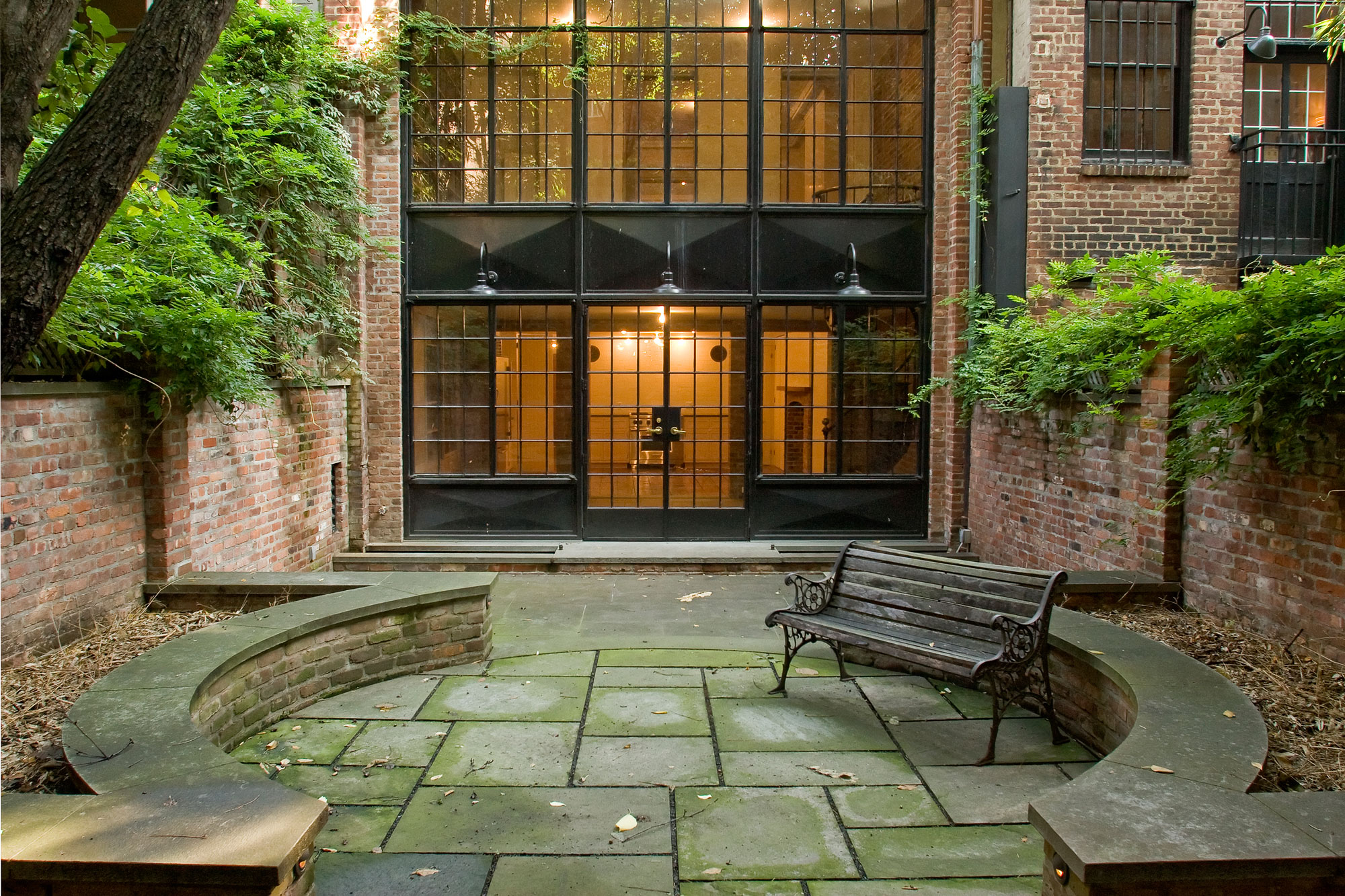 West Village Brownstone - Rear Yard Garden